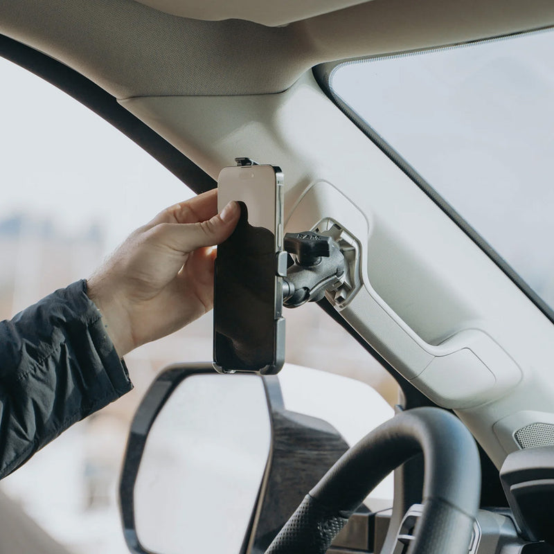 Load image into Gallery viewer, RAM Mount Form-Fit Holder f/Apple iPhone 13 Pro Max, 14 Plus  14 Pro Max [RAM-HOL-AP39U]
