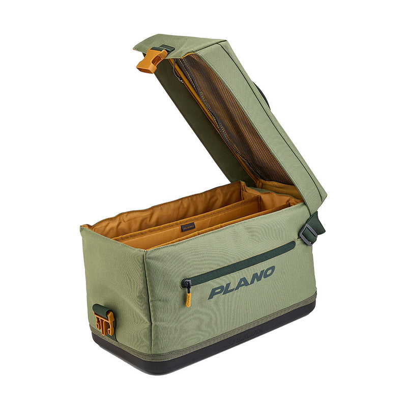 Load image into Gallery viewer, Plano Weekend Softsider Tackle Bag - 3600 Series - Moss [P000279]
