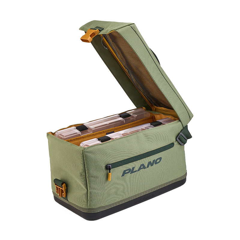 Load image into Gallery viewer, Plano Weekend Softsider Tackle Bag - 3700 Series - Moss [P000281]
