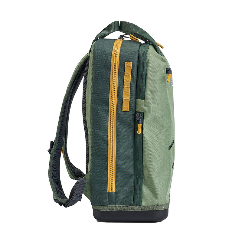 Load image into Gallery viewer, Plano Weekend Tackle Backpack - Moss [P000284]
