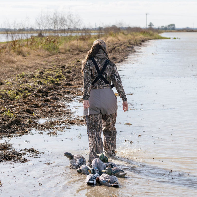 Load image into Gallery viewer, Finley Waterfowl Bib
